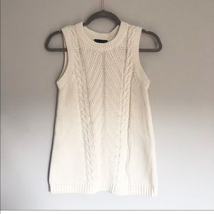 Chelsea & Theodore Off-White Knit Sweater Vest XS